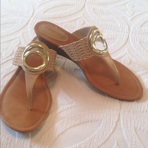 Saint Johns Bay sandals size 8 medium